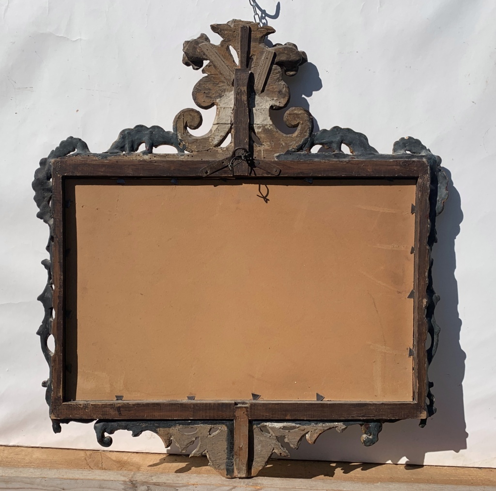 Specchiera in legno intagliato e dorato. Italia, XVIII secolo. - immagine 7